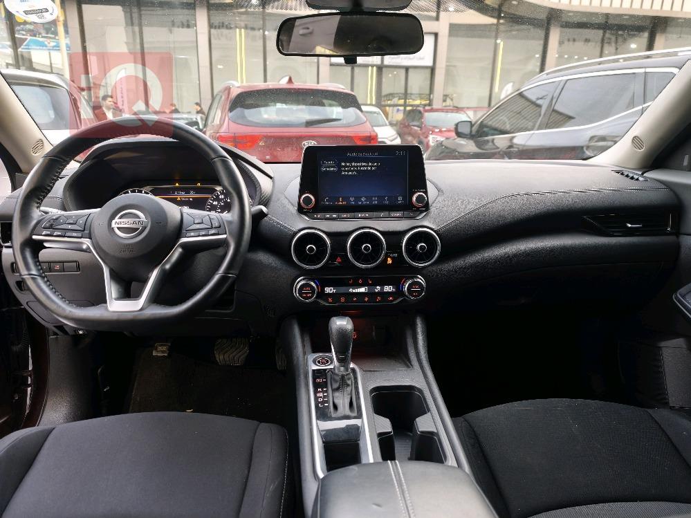 نيسان سنترا